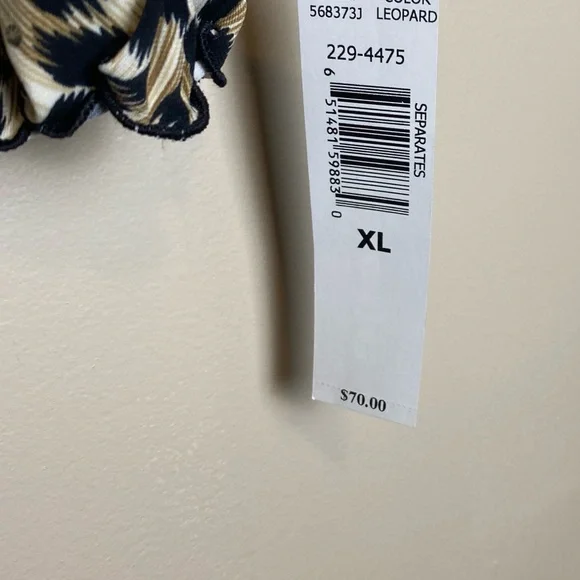 Blu Sage‎ Black and Cream Leopard Print Blouse with Sequins. - Picture 3 of 5